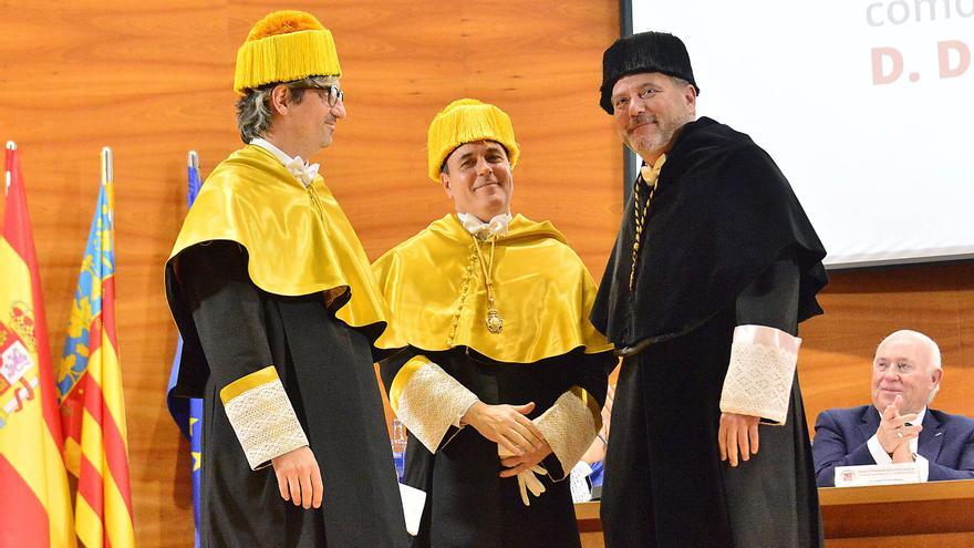 Antonio Arroyo, elegido presidente nacional de la Asociación Española de Coloproctología