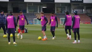 El Barça vuelve a los entrenamientos sin Gerard Martín
