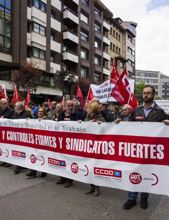 Manifestación de los sindeicatos contra la siniestralidad laboral