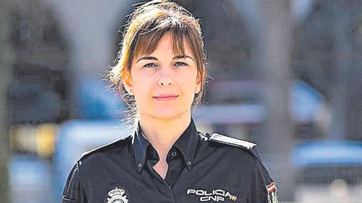 Francina Veny, inspectora jefa.