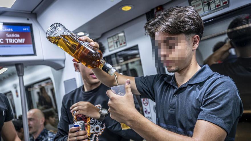 Casi cuatro de cada diez jóvenes han reducido su consumo de alcohol y dos de cada diez han dejado de beber