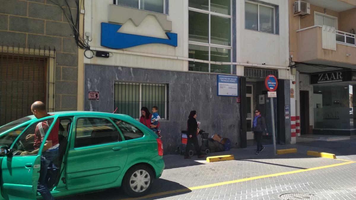 Centro de salud de la calle Patricio Pérez de Torrevieja, gestionado por Ribera Salud