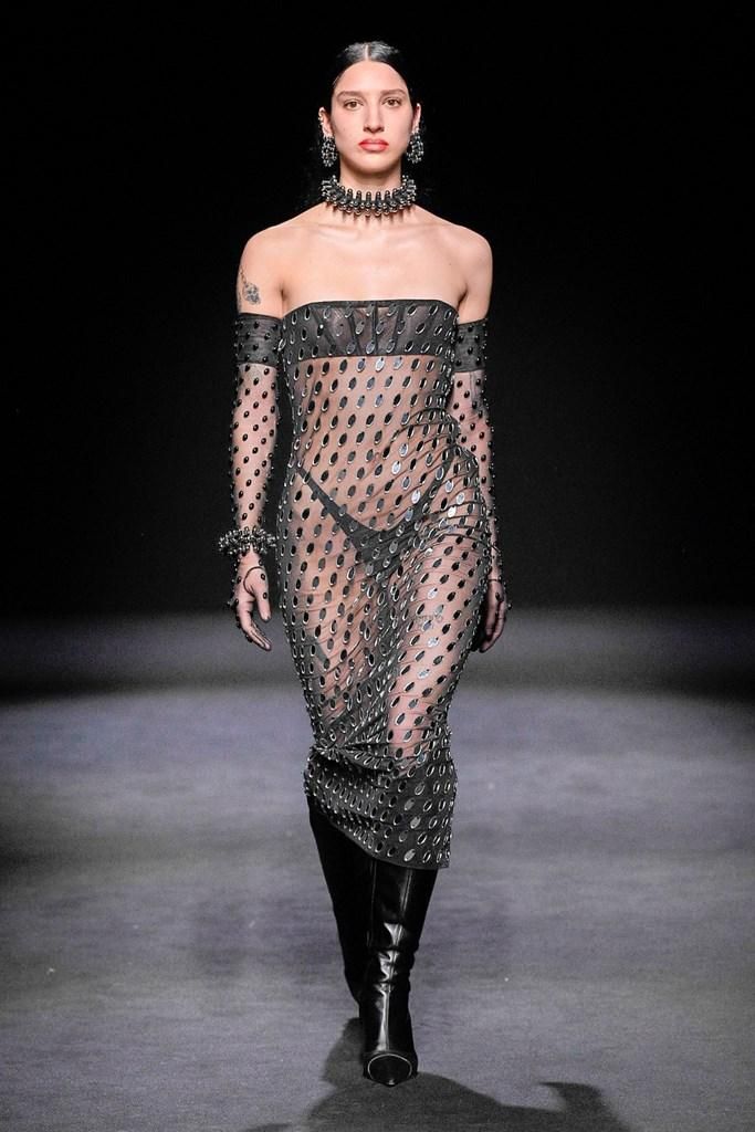Mugler