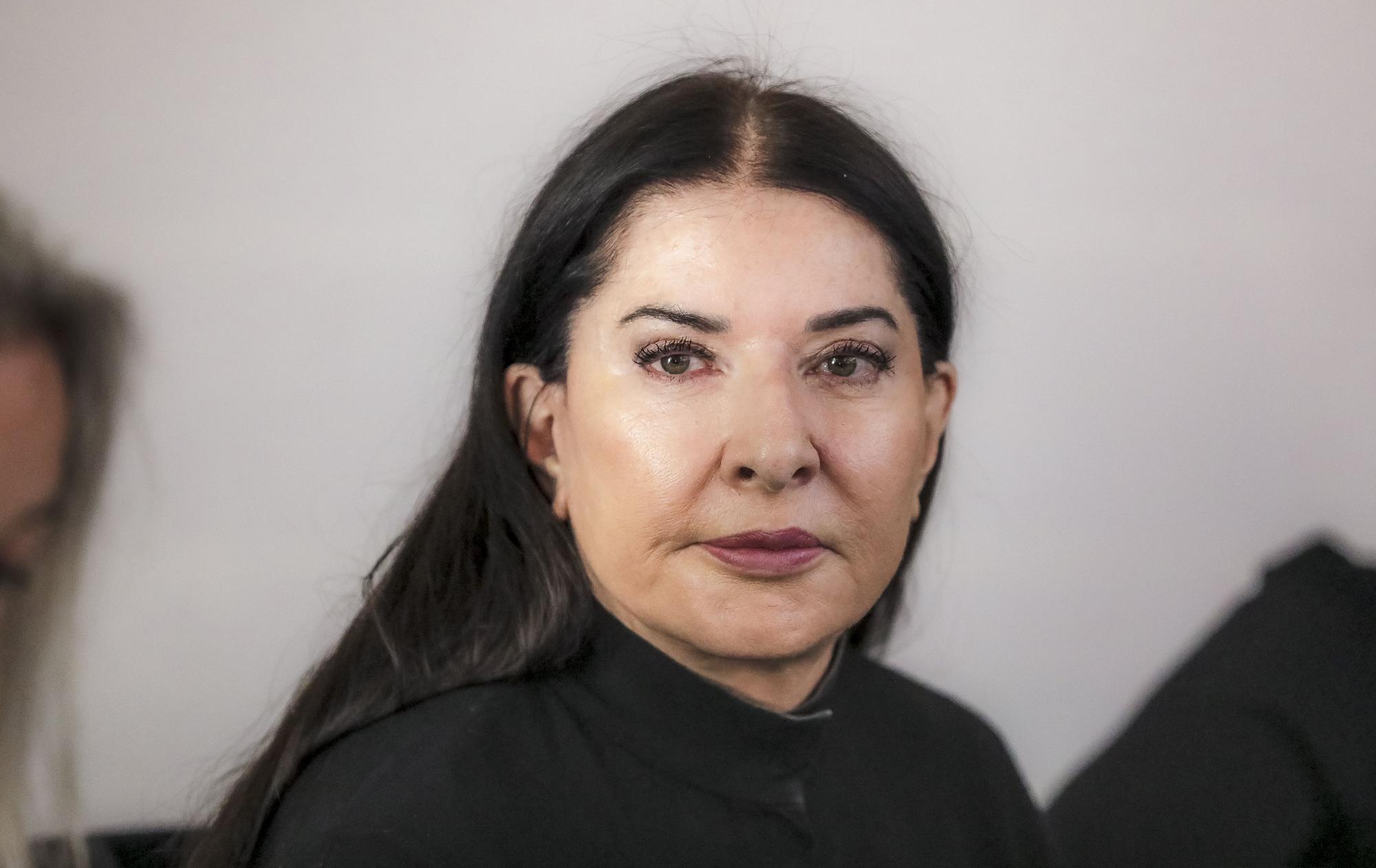 Marina Abramović in der Galerie Horrach Moya in Palma de Mallorca