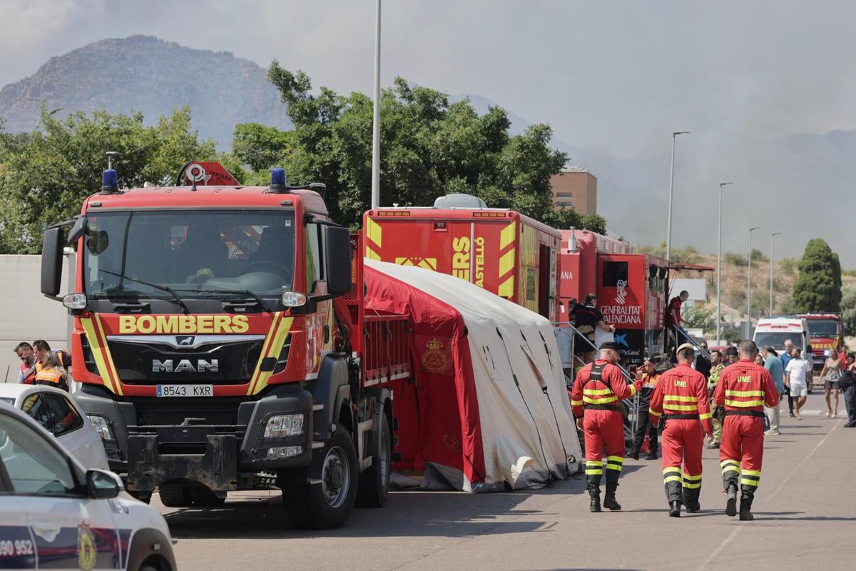 Puesto de mando avanzado en el incendio de la Vall d'Uixó.