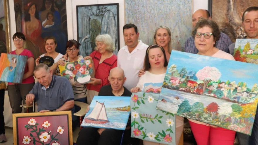 Finaliza el taller de Arteterapia celebrado en A Estrada |