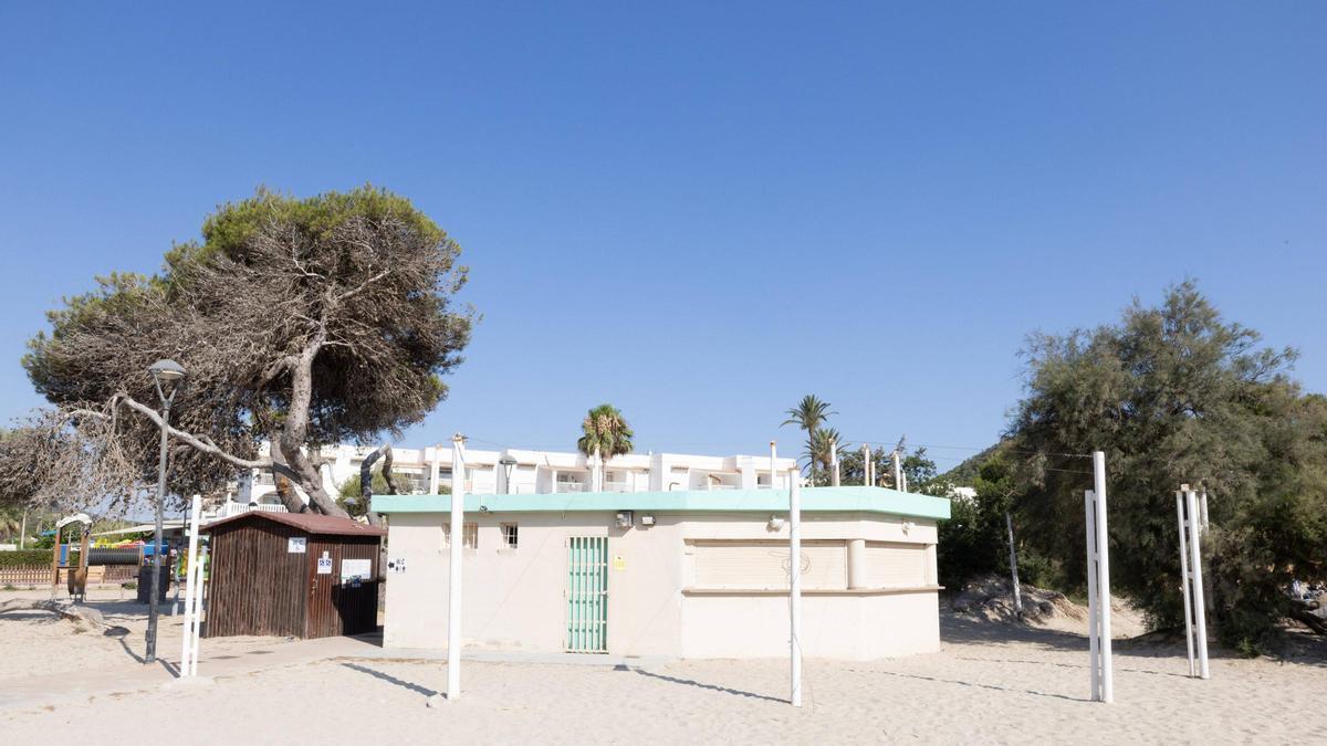 El antiguo Kiosko Pedro, ahora La Casa On The Beach.