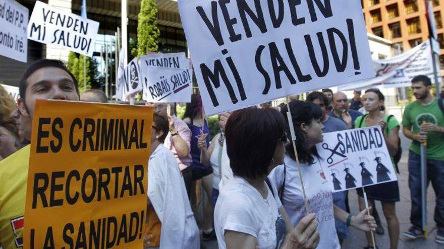 La Justicia paraliza de nuevo la externalización de seis hospitales de Madrid
