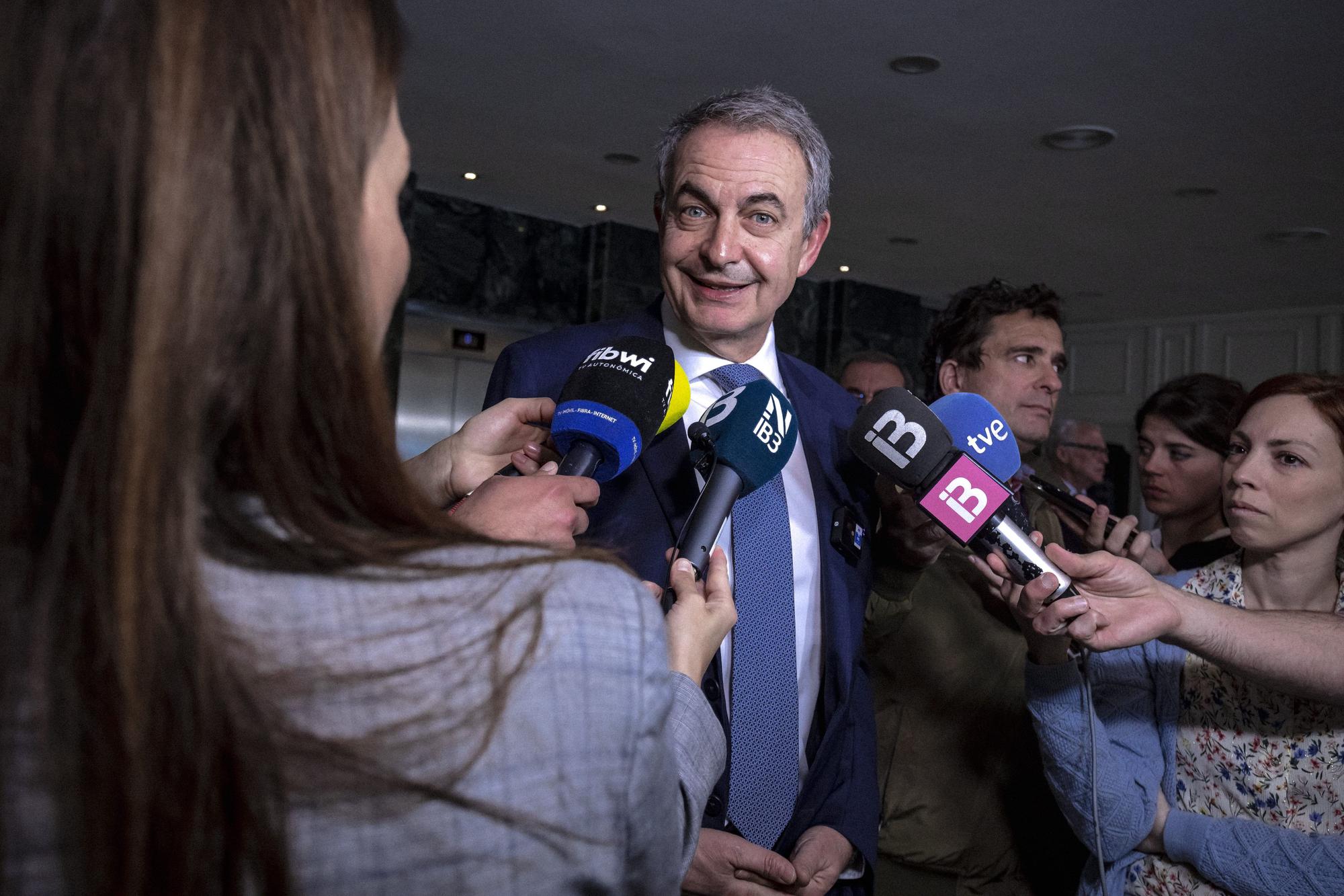 Zapatero prevé que "Armengol seguirá de presidenta" en Baleares tras las elecciones de mayo