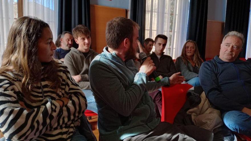 Els joves de Lladó obren el debat sobre l’habitatge: “No volem marxar, però cada vegada és més difícil imaginar el futur aquí”