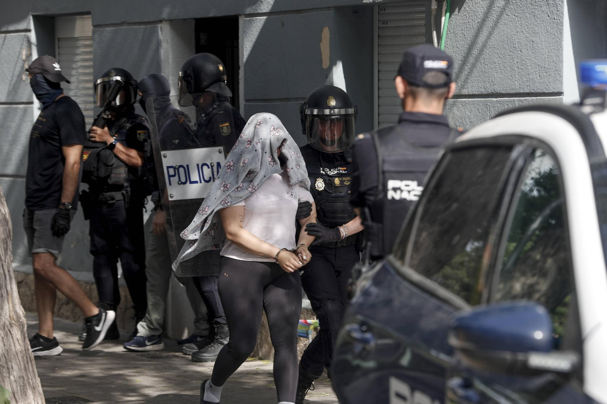 La Policía Nacional toma la barriada de Corea, en Palma, en una operación antidroga