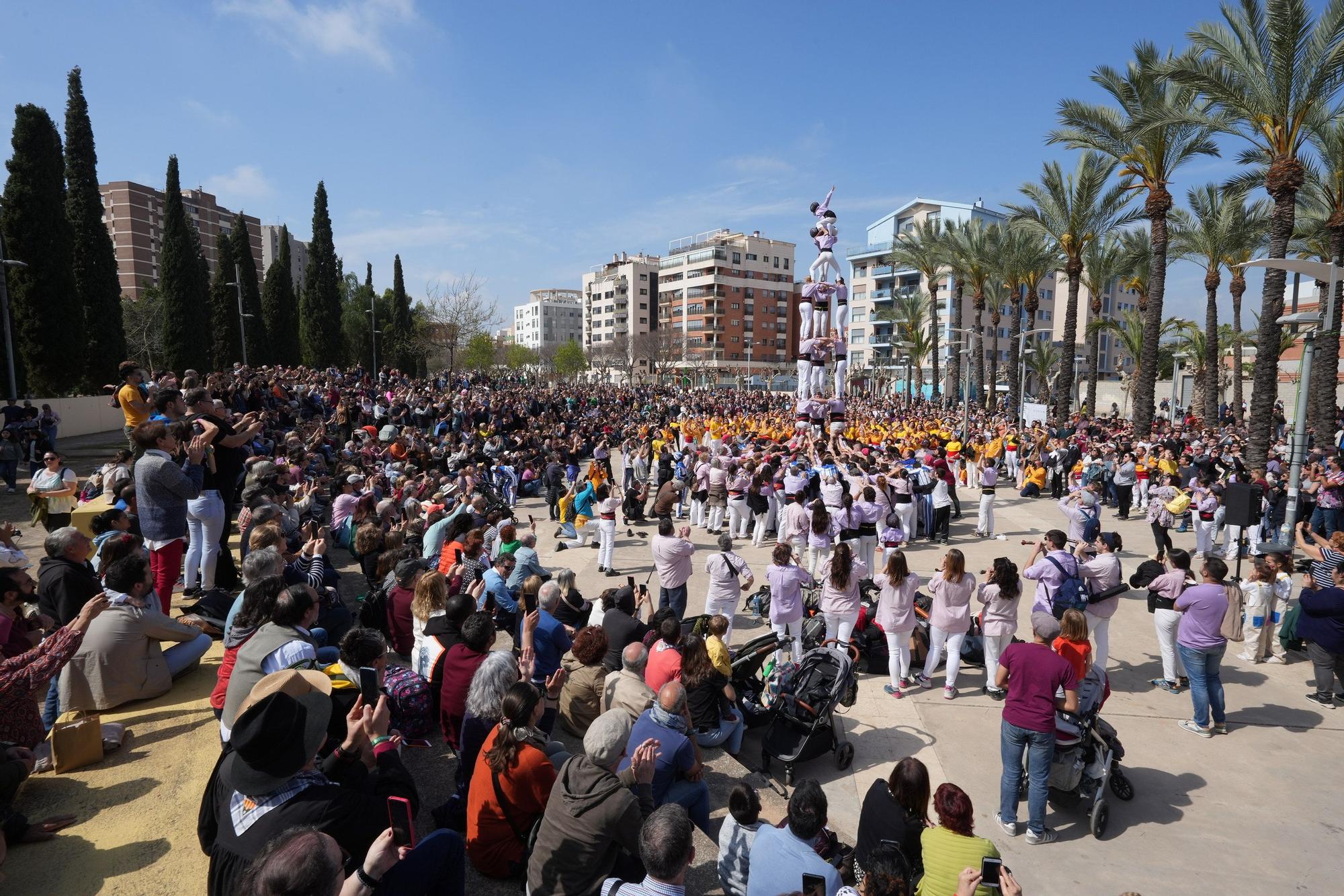 El VIII Encuentro de Muixerangues bate el récord de participación