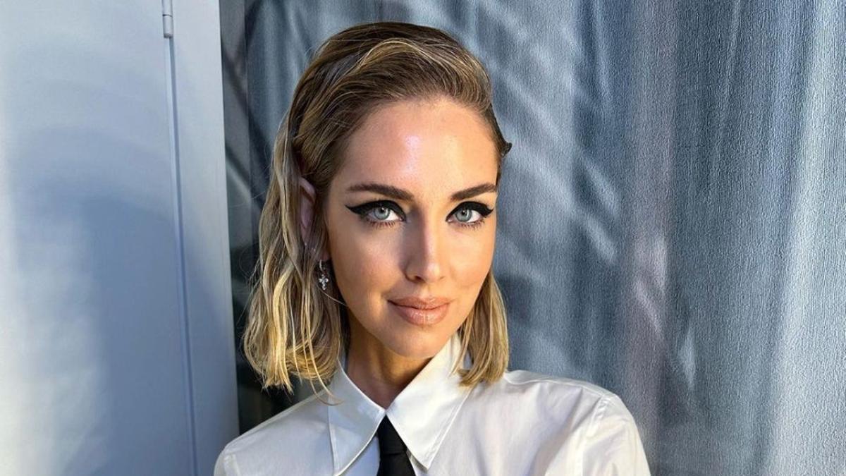 Chiara Ferragni con corbata