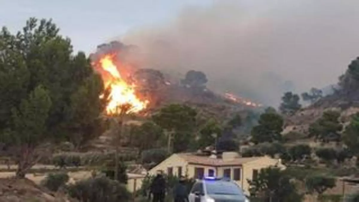 Riesgo extremo de incendios forestales en el norte de la provincia de Alicante