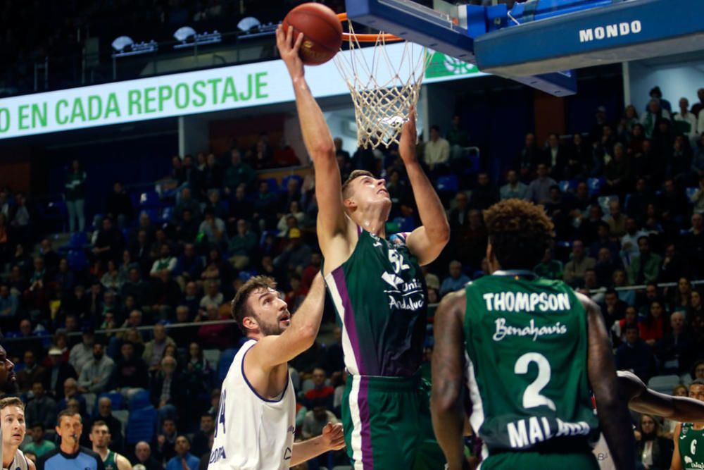 Alberto Díaz, Jaime Fernández y Rubén Guerrero aúpan al Unicaja en el último cuarto para sumar una nueva victoria europea ante el MoraBanc que deja a los verdes a un paso de los cuartos de final y con serias opciones de acabar campeón de grupo.