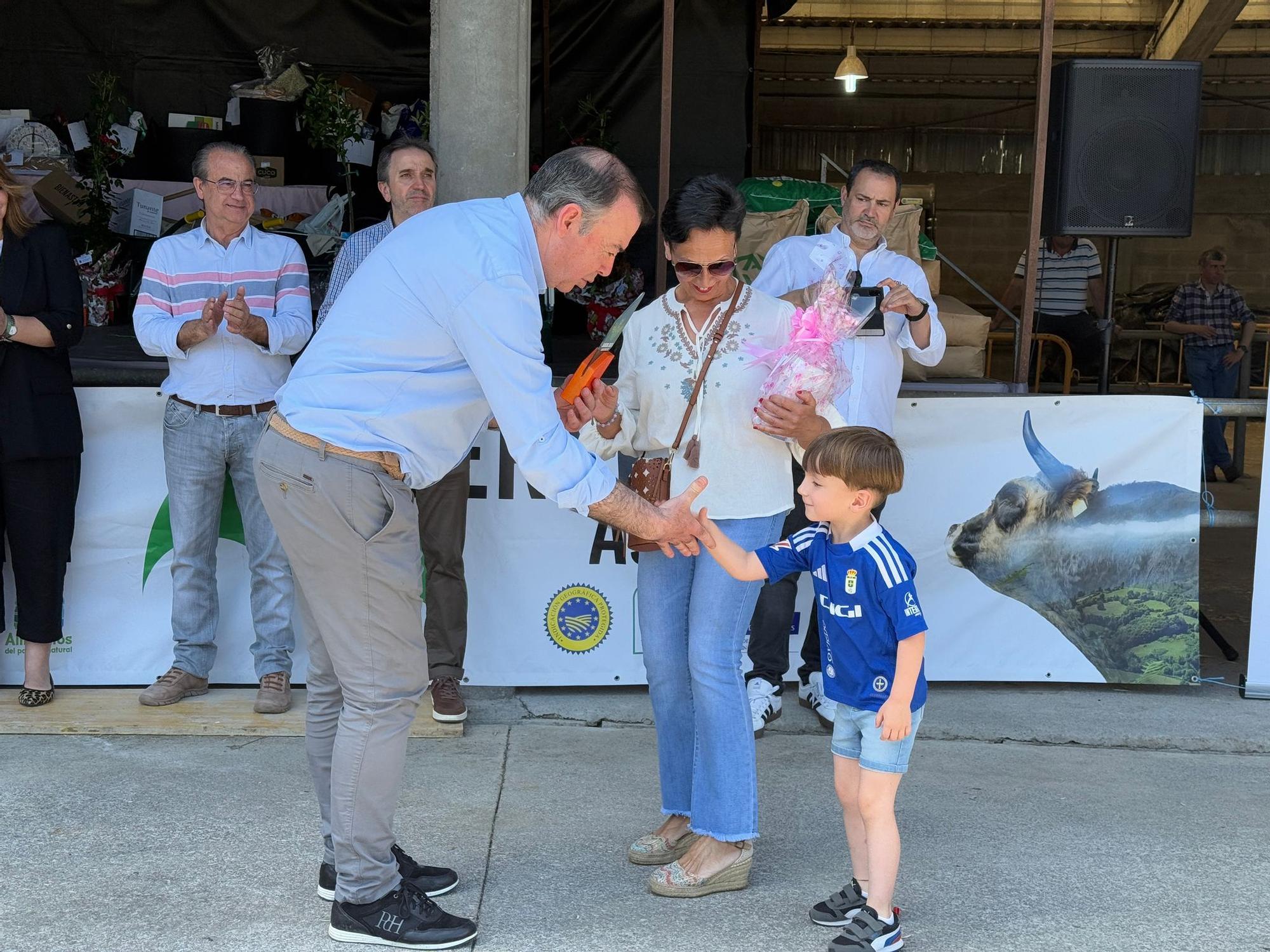 Así ha sido la entrega de premios del XI Certamen de Ganado Vacuno de Asturiana de los Valles de Grado