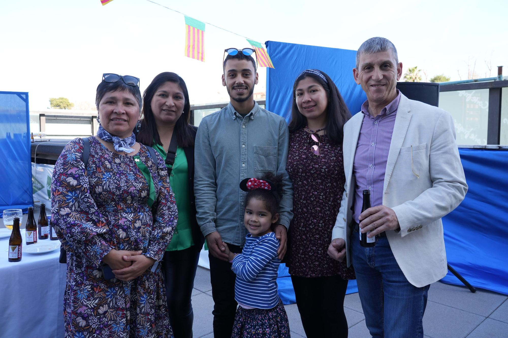 Fotos: La Bodeguilla de 'Mediterráneo' es el principal punto de encuentro durante las fiestas de la Magdalena