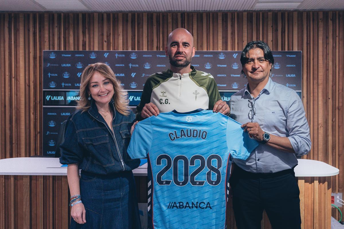 Marián Mouriño, Claudio Giráldez y Marco Garcés, este miércoles.