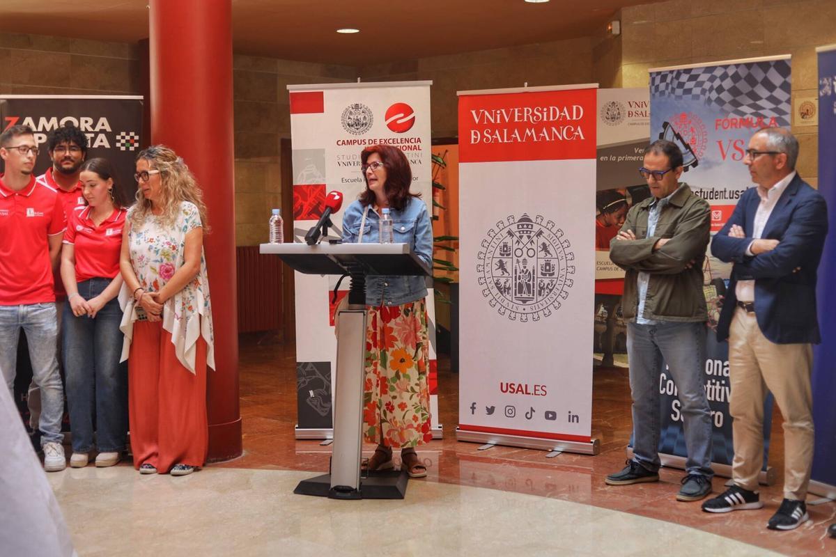 La vicerrectora de Estudiantes, durante su intervención.