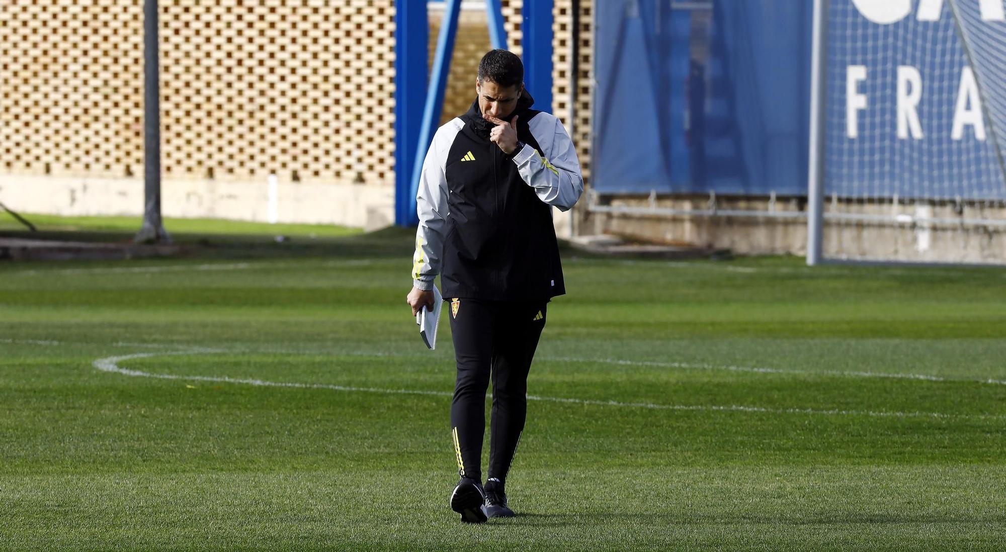 EN IMÁGENES | Así ha sido el primer entrenamiento del Real Zaragoza con Julio Velázquez