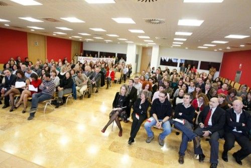 Entrega de diplomas en la Ciudad de la Justicia