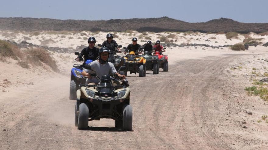 El Ayuntamiento limita las excursiones en quads y buggis por las localidades