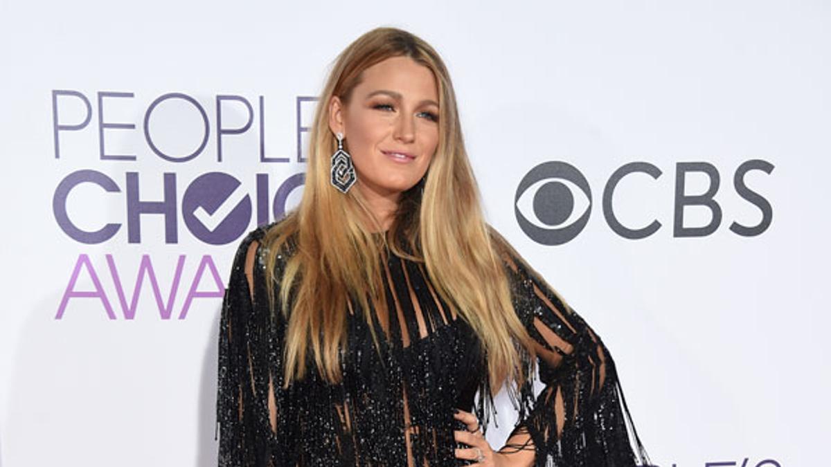 People's Choice Awards 2017: Blake Lively de Elie Saab