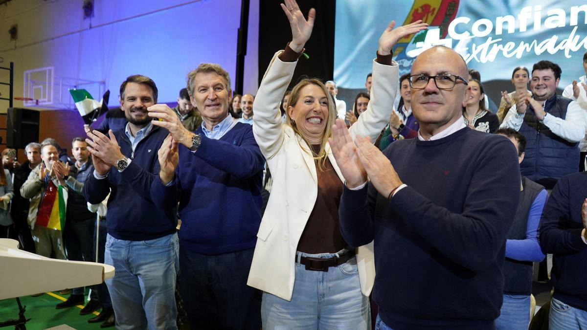 Feijóo y Guardiola, este sábado, en Navalmoral de la Mata.
