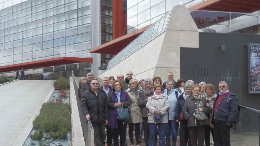 La Cofradía del Silencio visita la ciudad de Burgos