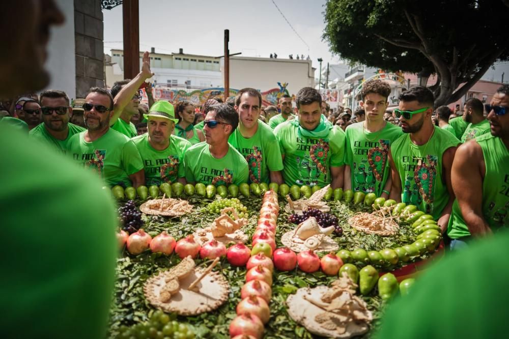 Los corazones de Tejina se alzan al cielo