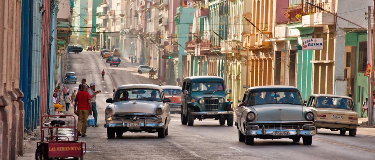Tráfico en Cuba.