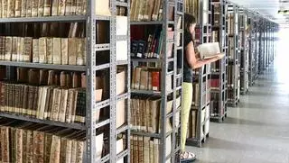 Amplio fondo histórico de la biblioteca de la USC: tiene más de 1.500.000 ejemplares