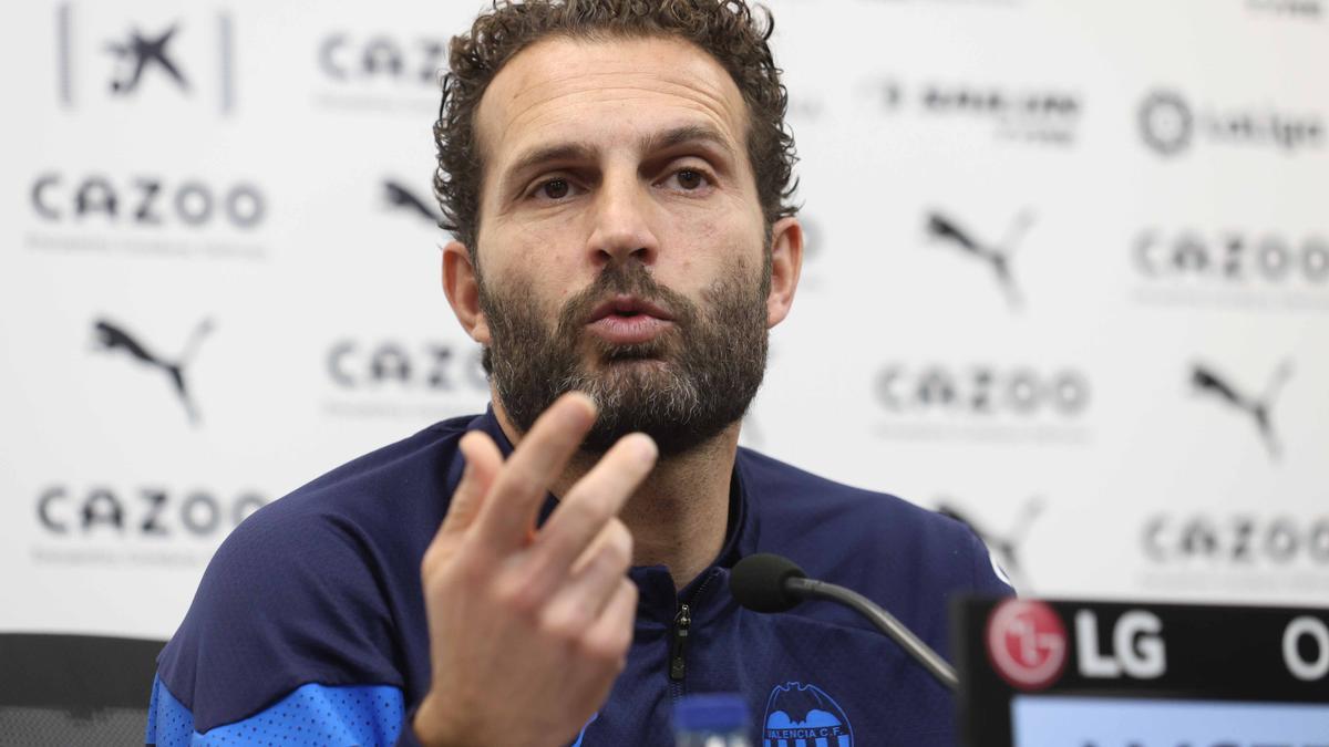 Valencia. Valencia CF rueda de prensa Ruben Baraja