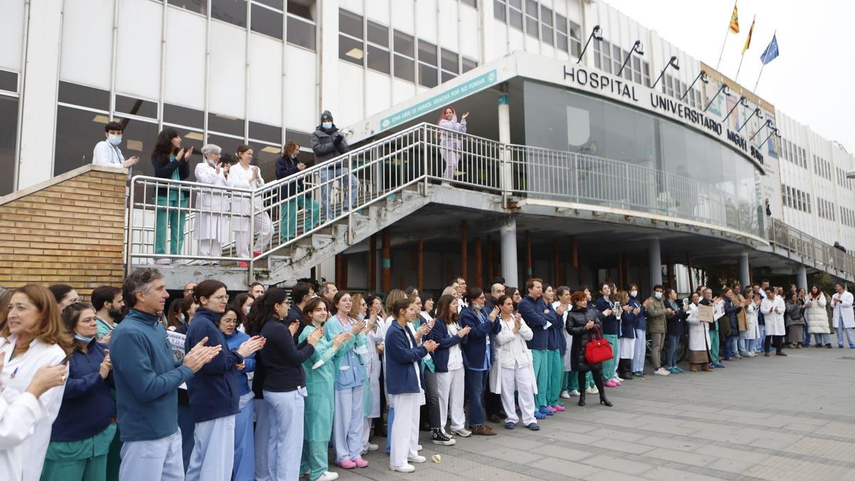 Protesta de los sanitarios aragoneses durante las jornadas de huelga de esta semana.