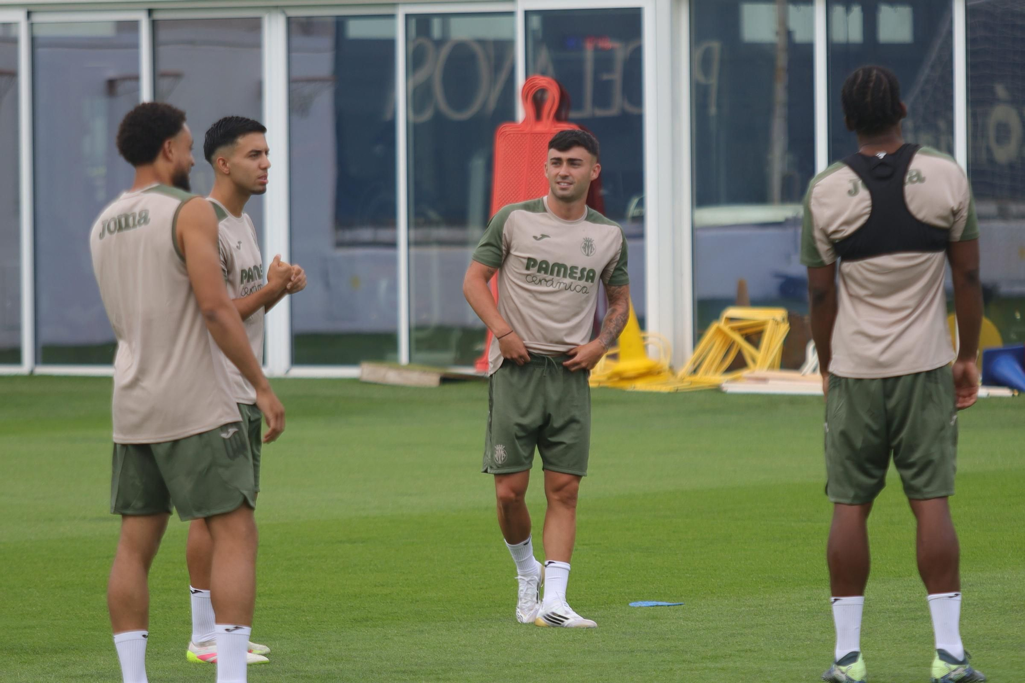 Primer Entrenamiento Villarreal 25-26  (15).JPG