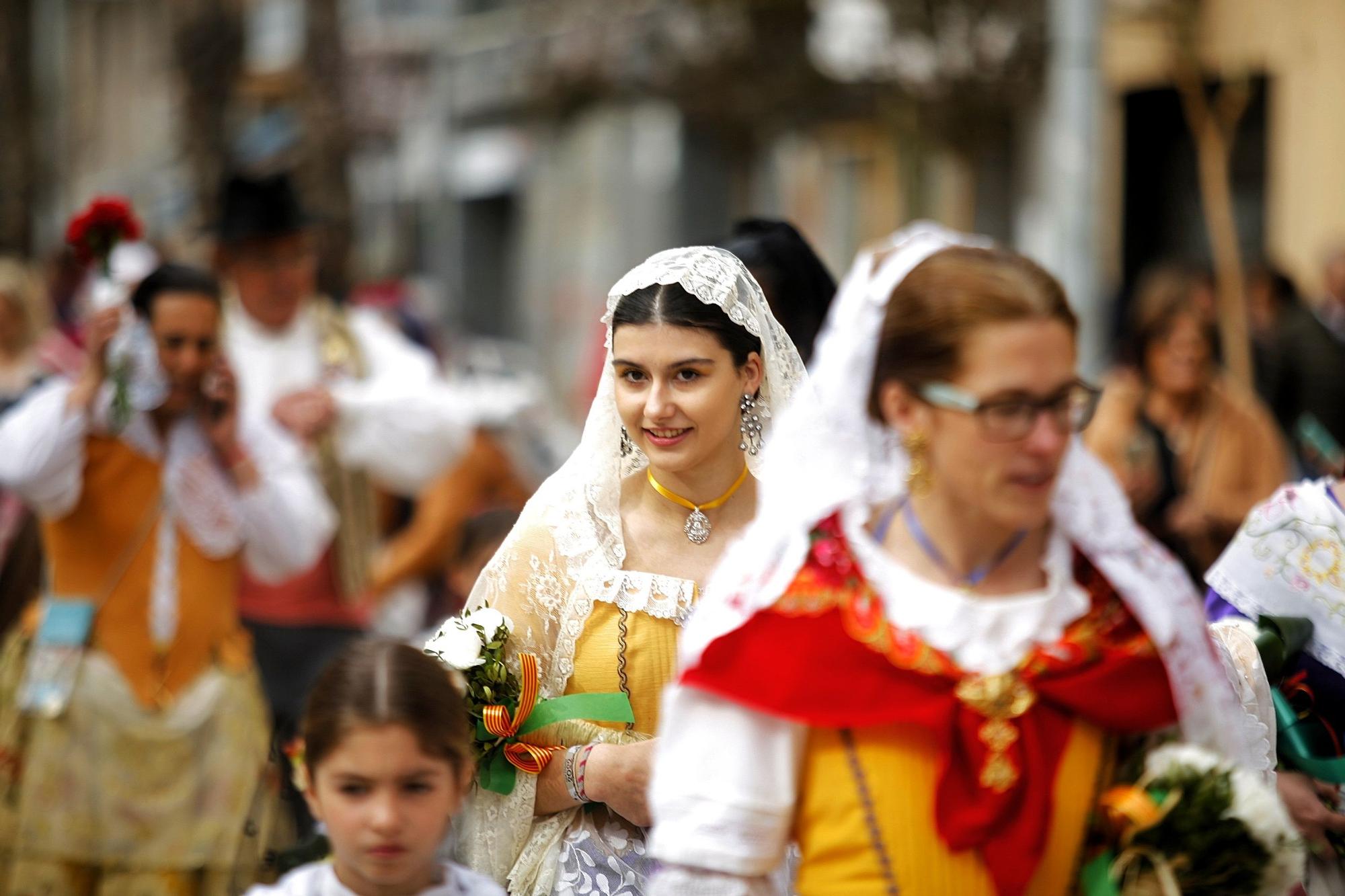 Galería de la Ofrena: El homenaje de las fiestas a la Mare de Déu de Lledó