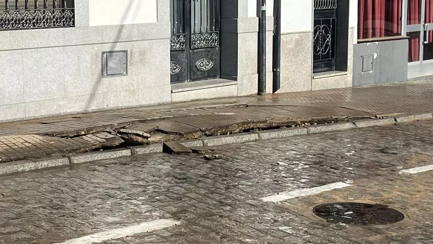 La rotura de una tubería deja sin agua algunas zonas de Pozoblanco
