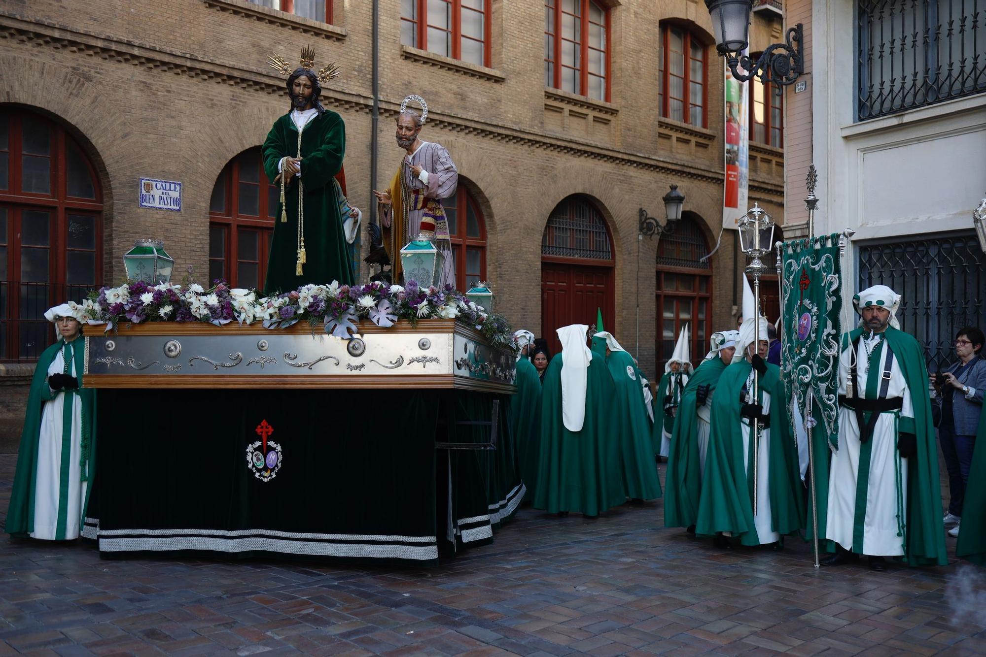 FOTOGALERÍA | Procesión del Santo Entierro en Zaragoza