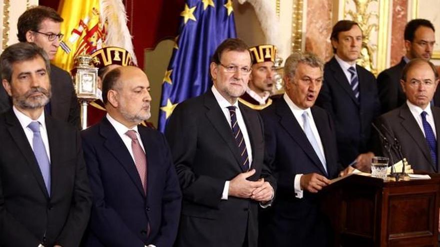 Rajoy almuerza con los representantes de las altas instituciones del Estado