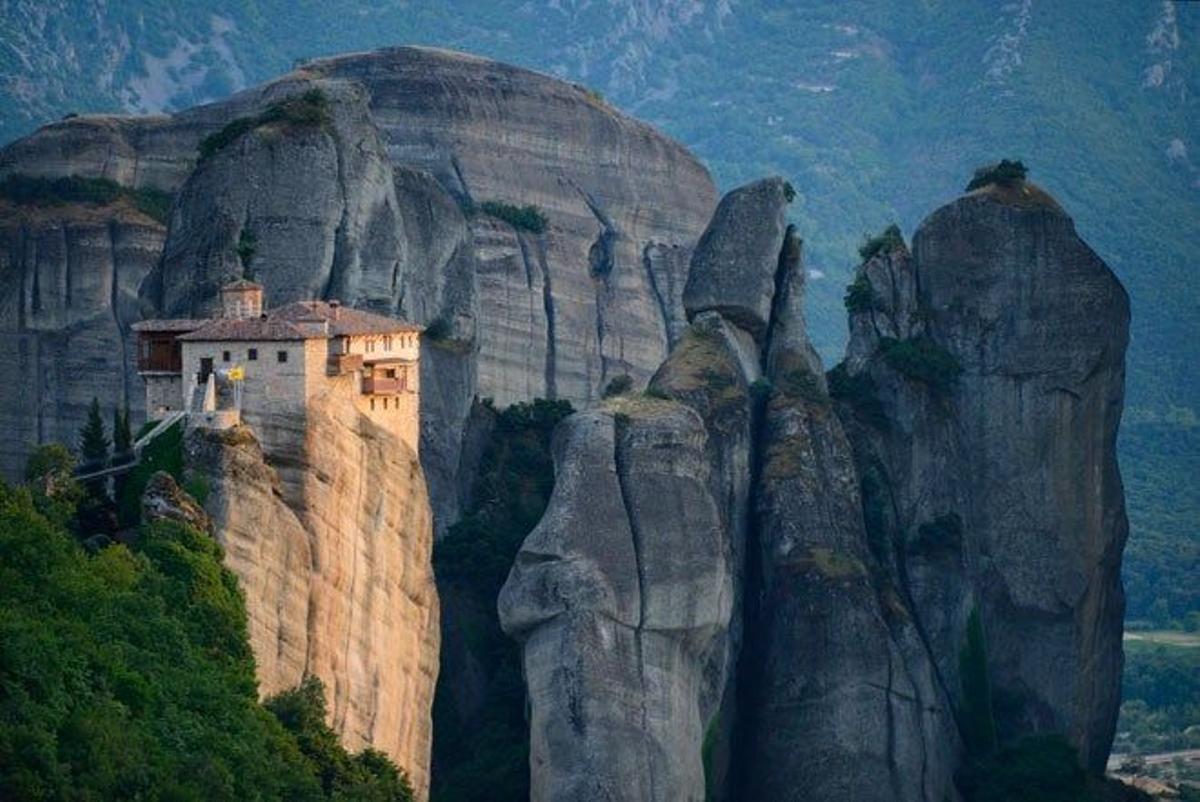 Los Monasterios de Meteora (Grecia) son una auténtica obra de ingeniería del siglo XIV.