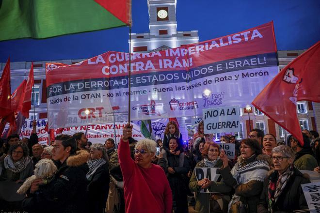 Las imágenes de la manifestación del «no a la guerra» en Madrid