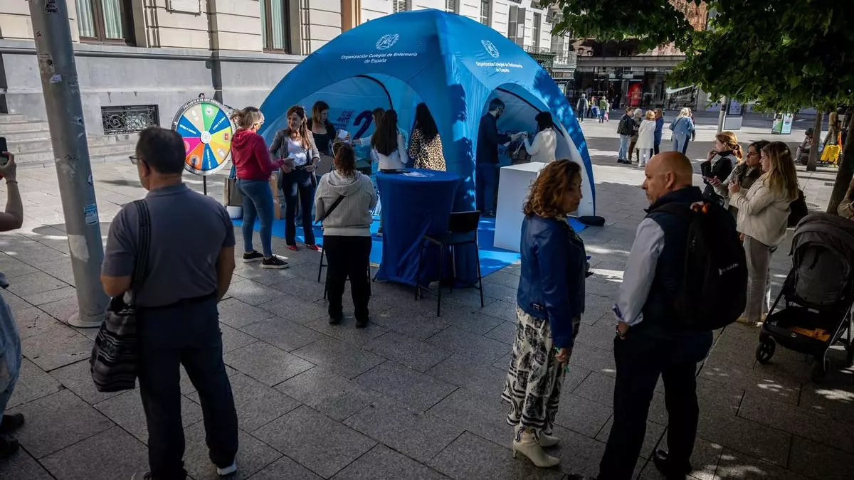 Las enfermeras aragonesas reclaman su lugar: "Nuestra labor va más allá de los centros de salud"