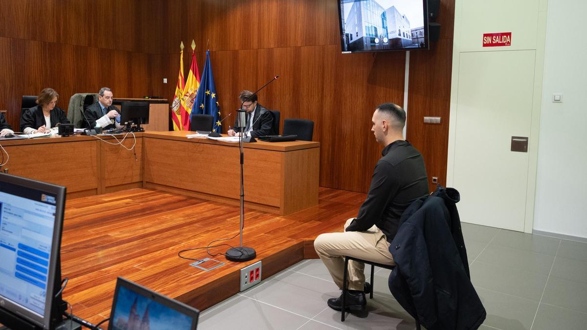 El acusado, S. N. B., en el juicio celebrado en la Audiencia Provincial de Zaragoza el pasado 10 de noviembre.