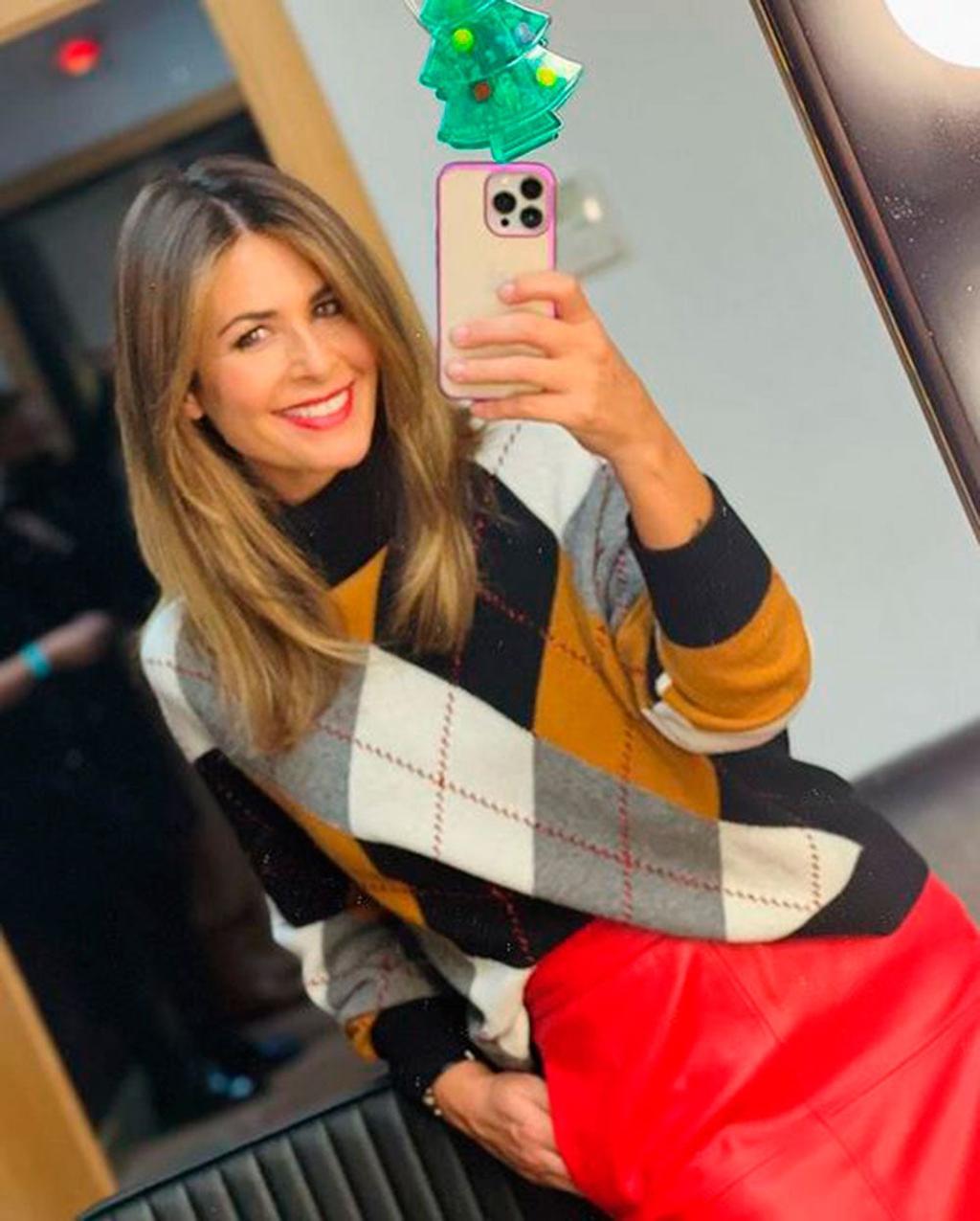 Nuria Roca con jersey de rombos