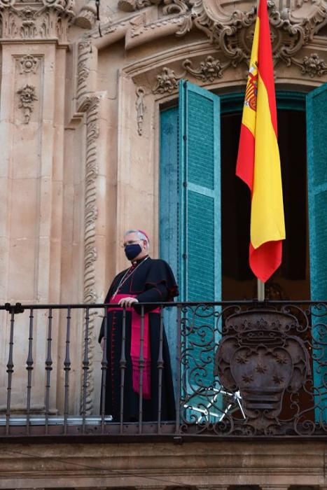 Acto en homenaje a las víctimas del coronavirus en la Región