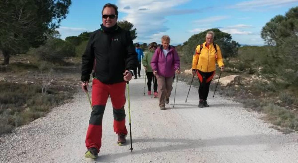 Marcha nórdica, deporte  y naturaleza