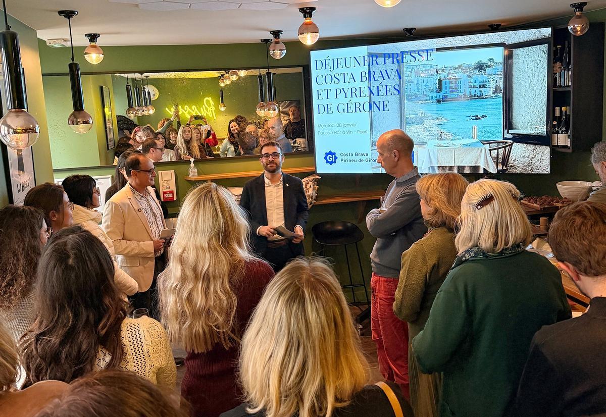Intervenció de Joan Plana en el "Déjeuner Presse- Destination Costa Brava Gèrone" a París.