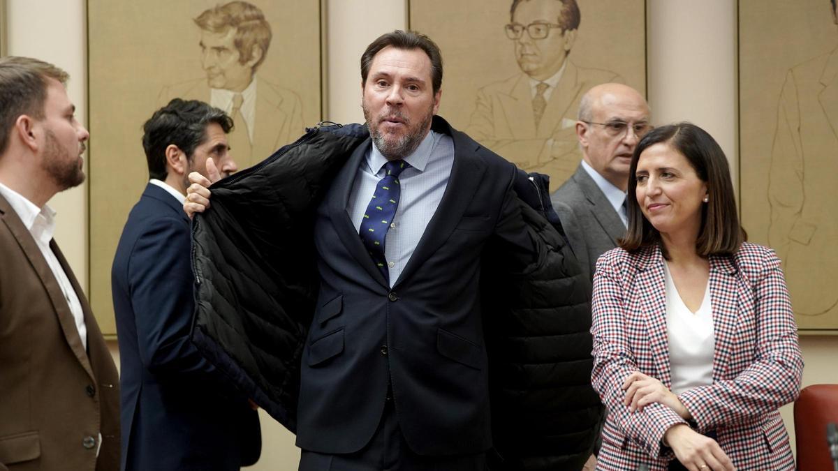 Óscar Puente, ministro de Transportes, durante su comparecencia en el Congreso de los Diputados, para informar sobre el accidente ferroviario de Adamuz.