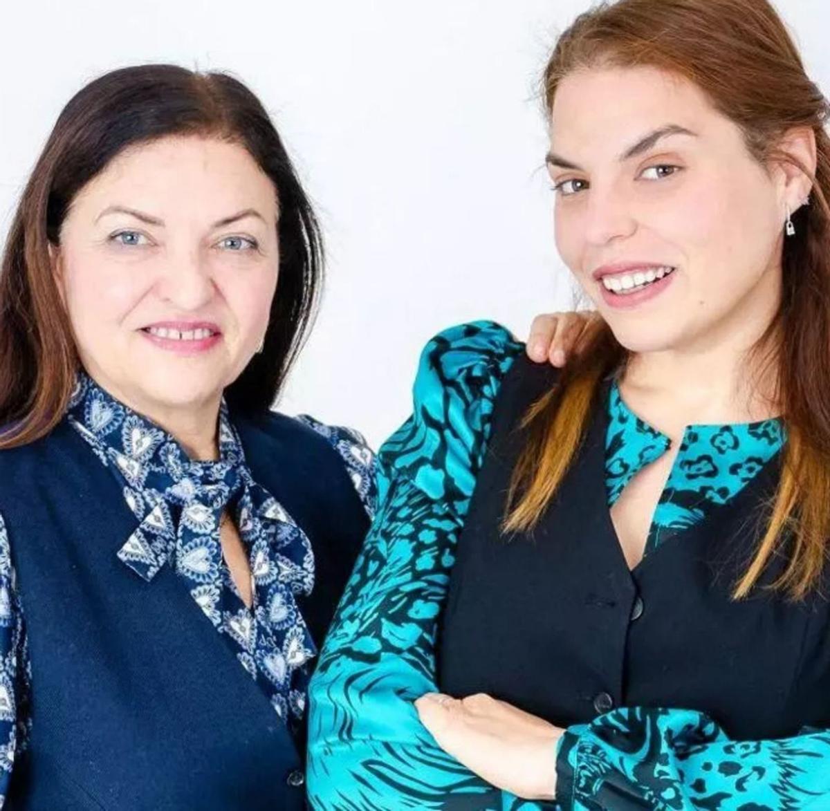 A la izquierda se encuentra Esperanza Camino, Ceo de Sur’Avian y, junto a ella, su hija Elisabet | L.O.