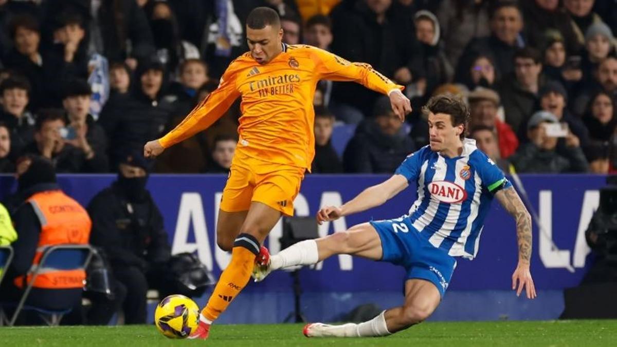 La entrada de Carlos Romero sobre Kylian Mbappé